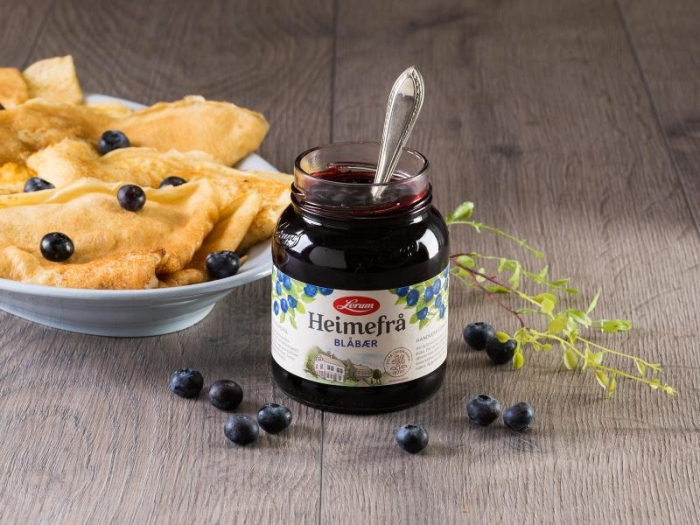 Hege Bondevik / Lerum adipiscing elit. Aenean commodo ligula eget.